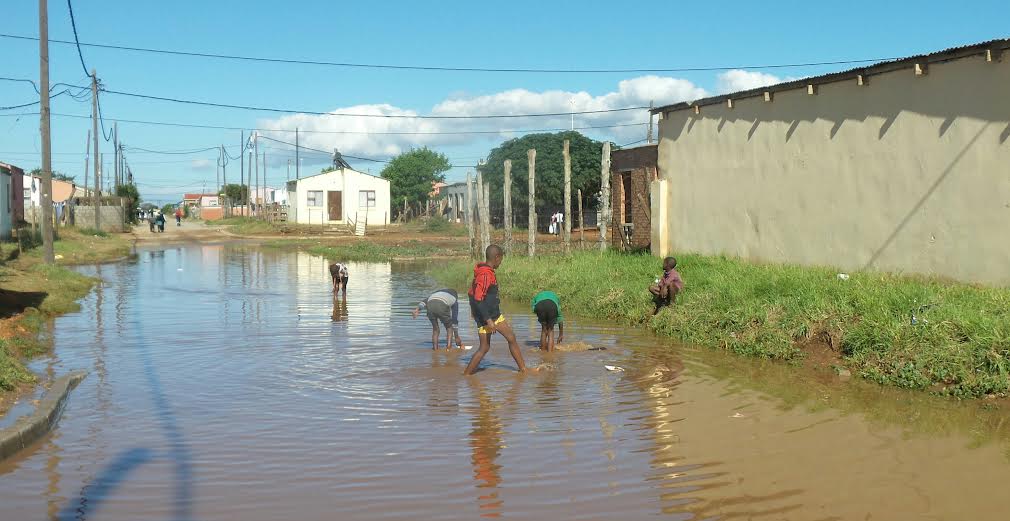 Flooding in Eastern Cape: municipality blames residents, residents